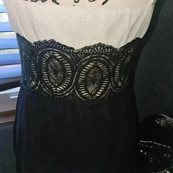 Democracy Womans Spaghetti Strap Dress Size 8 - Picture 7 of 10